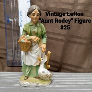 VINTAGE LEFTON "Aunt Rodey" Figurine